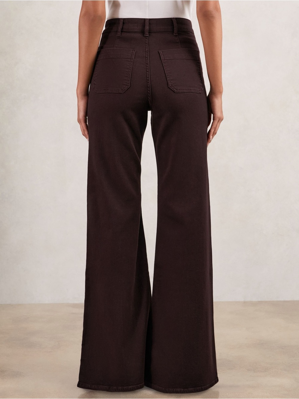 Reiss Sakura Patch-Pocket Flared Jeans in Burgundy 26R - Picture 3 of 7